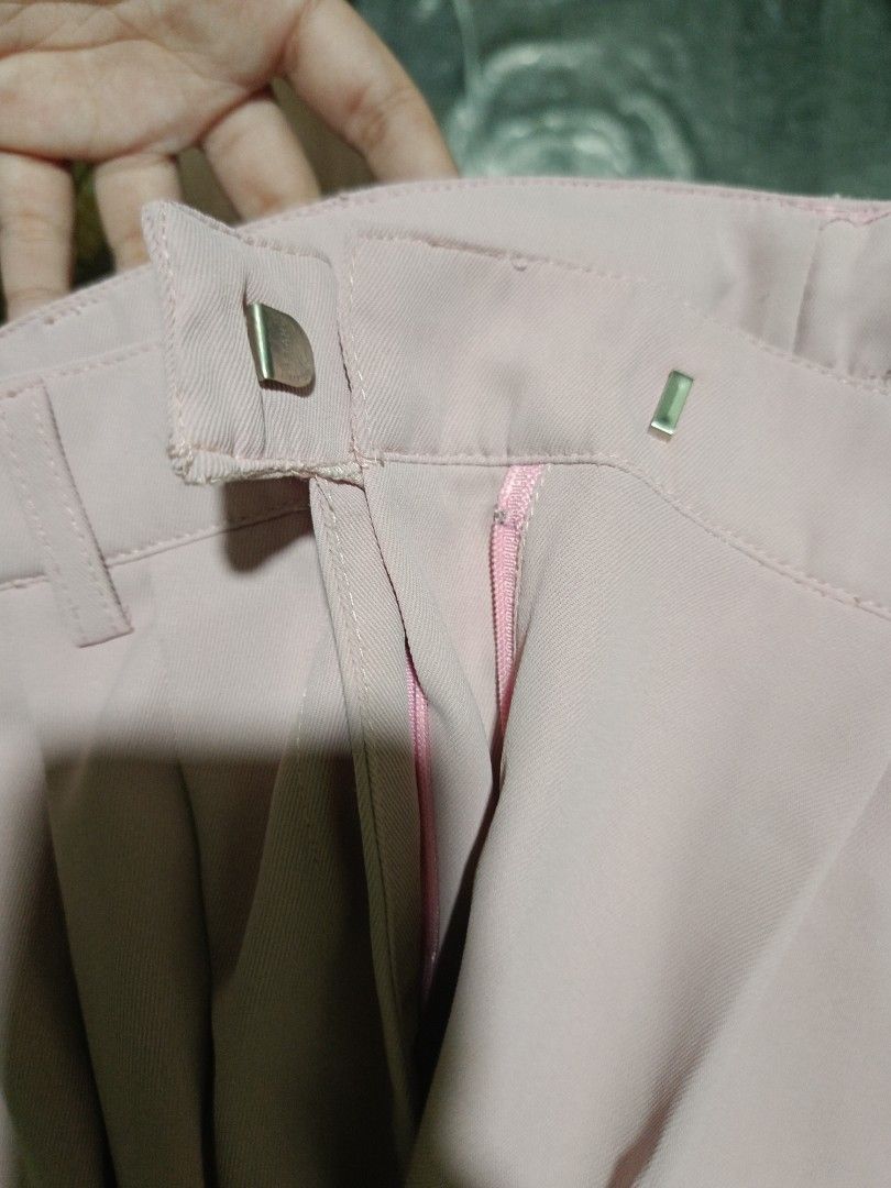 BSCO trouser (Category: Jeans) located in Santa Rosa. Submitted by baconwnuggets (Listing ID 1462228338, Image 2). Description: item is already phased out. good for casual.