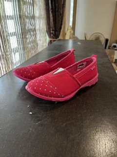(Category: ) located in . Submitted by voilapreloved (Listing ID 1462094822, Image 1). Description: .