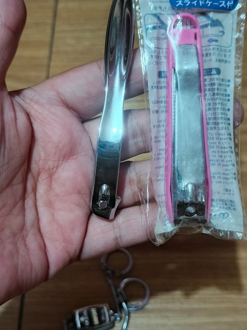 Bundle of assorted nail clipper (Category: Hands & Nails) located in Makati City. Submitted by nyxhemera26 (Listing ID 1462084805, Image 3). Description: Bundle of assorted nail clippers 📌All items for bundles are sold as is - Set includes 4 nail clippers..