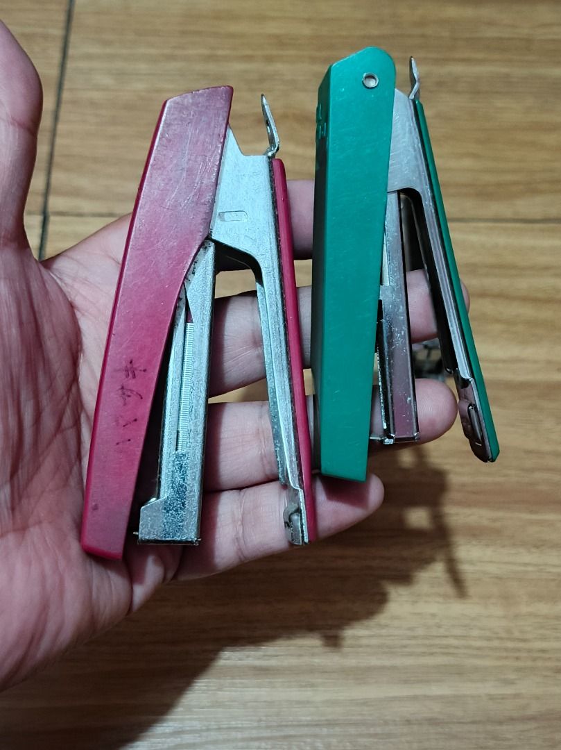 Bundle Staplers (5 pcs) (Category: Stationery & School Supplies) located in Makati City. Submitted by nyxhemera26 (Listing ID 1462091988, Image 3). Description: Bundle Staplers (5 pcs) 📌All items for bundles are sold as is. What you see is what you get .