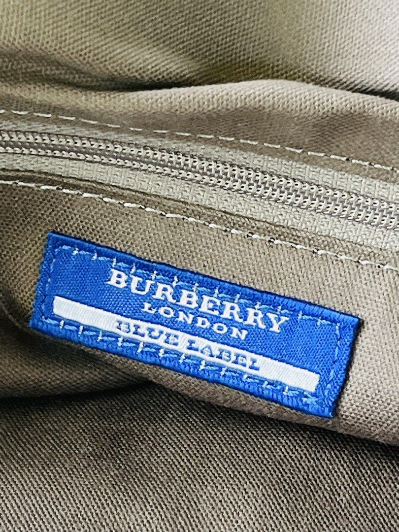 Burberrys alma handbag (Category: Shoulder Bags) located in Oroquieta. Submitted by mightyfalcon.f3b3e6 (Listing ID 1462156459, Image 3). Description: ykk zip medium with etikita .