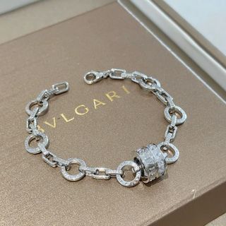 （分類：）位於 。 由 cosmicra_aa 提交（商品編號 1462094028，圖片 1）。簡介： 。