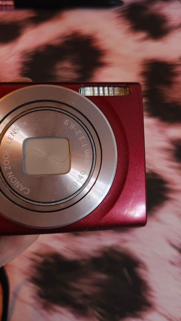 Canon IXY 200 / IXUS 185 Red Digital Camera (Category: Cameras) located in Quezon City. Submitted by lavender.latte (Listing ID 1462191687, Image 3). Description: Selling my Canon IXY 200 / IXUS 185 Red digital camera! Bought it for ₱9000, selling for ₱8500, but willing to go down to ₱8000 for sure and easy buyers! Bought it from an IG reseller that buys cameras from Japan. Nearly in good condition, but please see slides for the scratches on the 