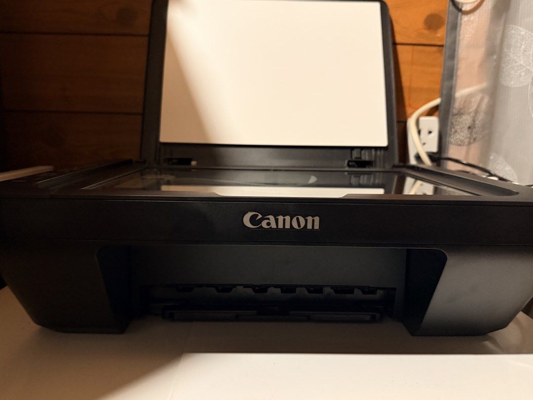 Canon Pixma E470 Printer (Category: Printers, Scanners & Copiers) located in Dasmarinas. Submitted by smsebtian (Listing ID 1462073959, Image 3). Description: Selling my Canon Pixma E470 Printer Wireless, can connect to app Barely used No issues at all All working No box. Unit and power cord only Rfs: not used anymore. Loc: Dasma.
