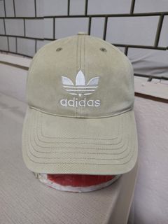 (Category: ) located in . Submitted by ek_thriftstore90 (Listing ID 1462139294, Image 1). Description: .