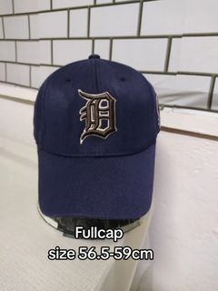 (Category: ) located in . Submitted by ek_thriftstore90 (Listing ID 1462216860, Image 1). Description: .