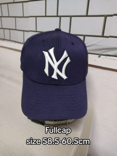 (Category: ) located in . Submitted by ek_thriftstore90 (Listing ID 1462199426, Image 1). Description: .