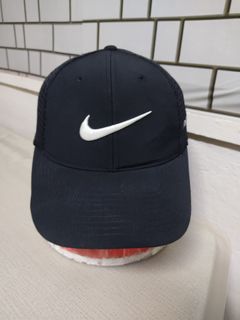 (Category: ) located in . Submitted by ek_thriftstore90 (Listing ID 1462171949, Image 1). Description: .