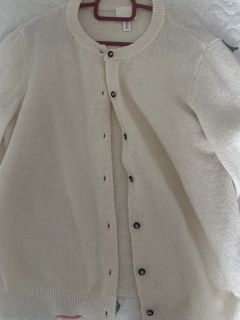 (Category: ) located in . Submitted by creamypreloved (Listing ID 1462070744, Image 1). Description: .