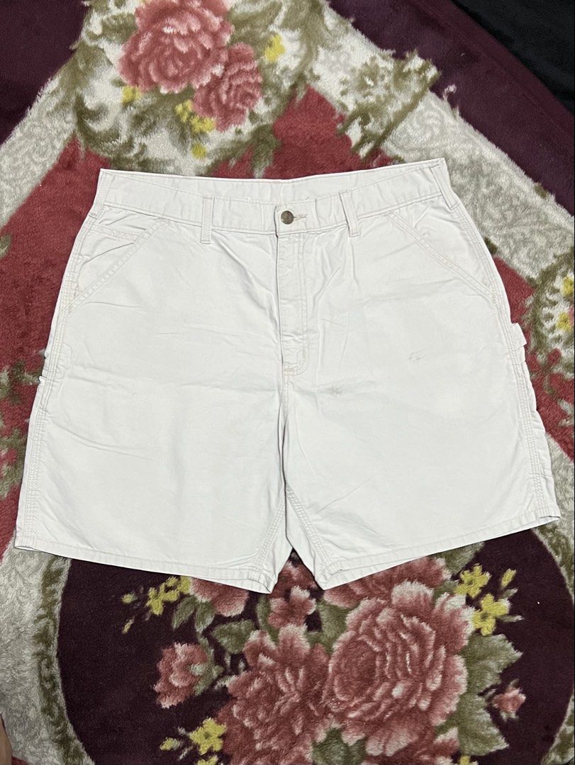 CARHARTT CARPENTER (Category: Shorts) located in Manila. Submitted by classicthrift_ph (Listing ID 1462037496, Image 2). Description: 2000’s B144 PUT CARHPENTER JORTS✨ 📍DIMENSION •WIDTH: 36 •LENGTH: 20 •LEG O: 13 ISSUE NEED WASH.