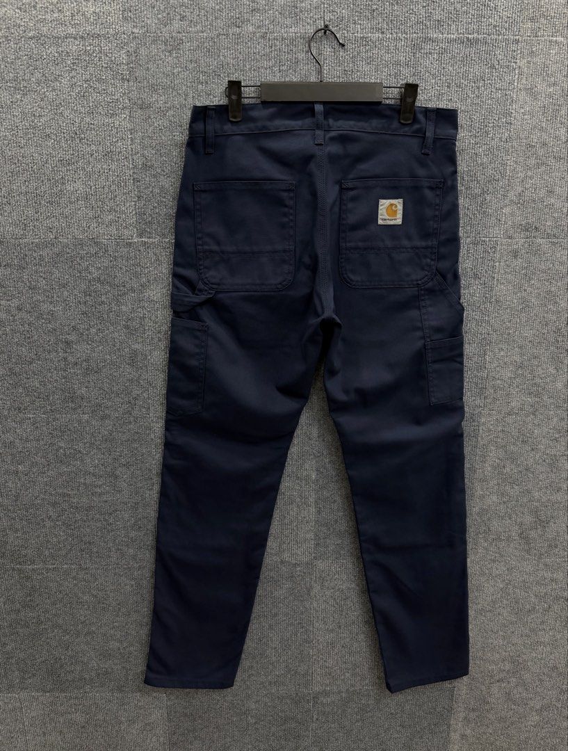 Carhartt Navy Blue Work Pants (Category: Activewear) located in Marikina City. Submitted by grindmanila (Listing ID 1462113060, Image 1). Description: MENS MEDIUM FITS✔️ 30 - 32 WAISTLINE 40 LENGTH 7 HEM GOOD AS BRANDNEW✅ CRISPING CRISPY✅.