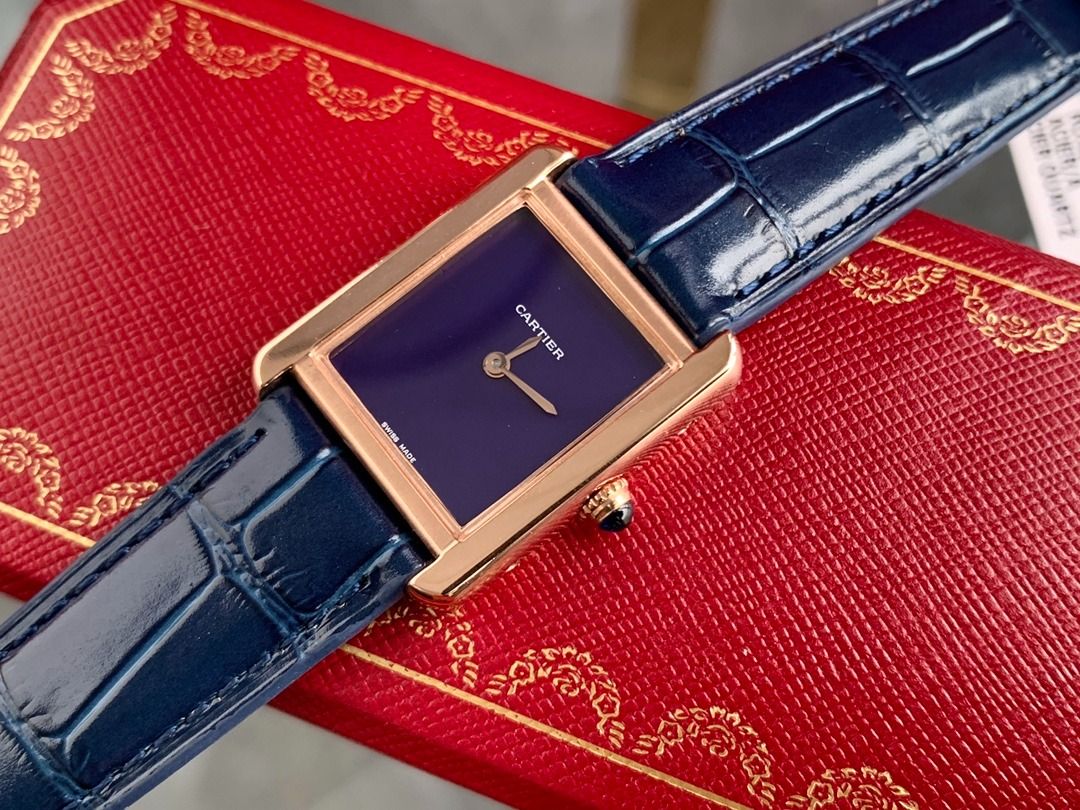 Cartier Tank Series (Category: Men's Watches) located in Malabon City. Submitted by ojaswibent53454 (Listing ID 1462121856, Image 2). Description: .