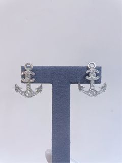 (Category: ) located in . Submitted by ys-luxe.com (Listing ID 1462101437, Image 1). Description: .