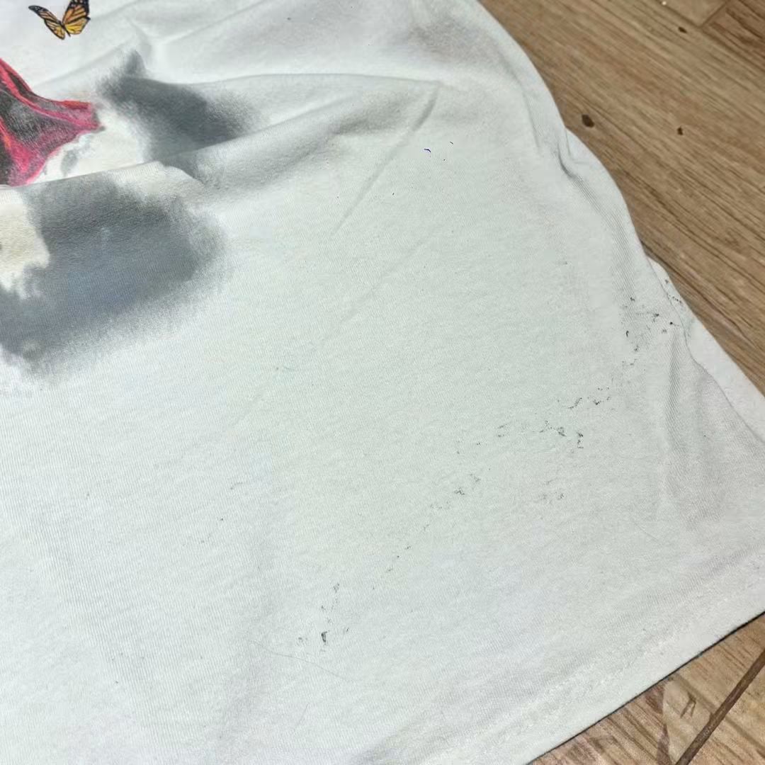 chaotic (Category: Tshirts & Polo Shirts ) located in Malabon City. Submitted by not_just_fits (Listing ID 1462226325, Image 3). Description: • dimes: 24 × 31 • condition: excellent condition • flaw/s: stains.
