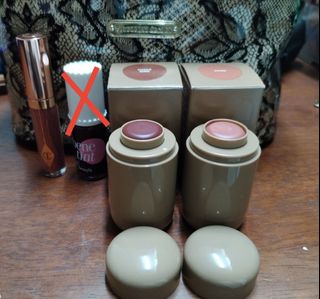 (Category: ) located in . Submitted by tea_baggins (Listing ID 1462199660, Image 1). Description: .
