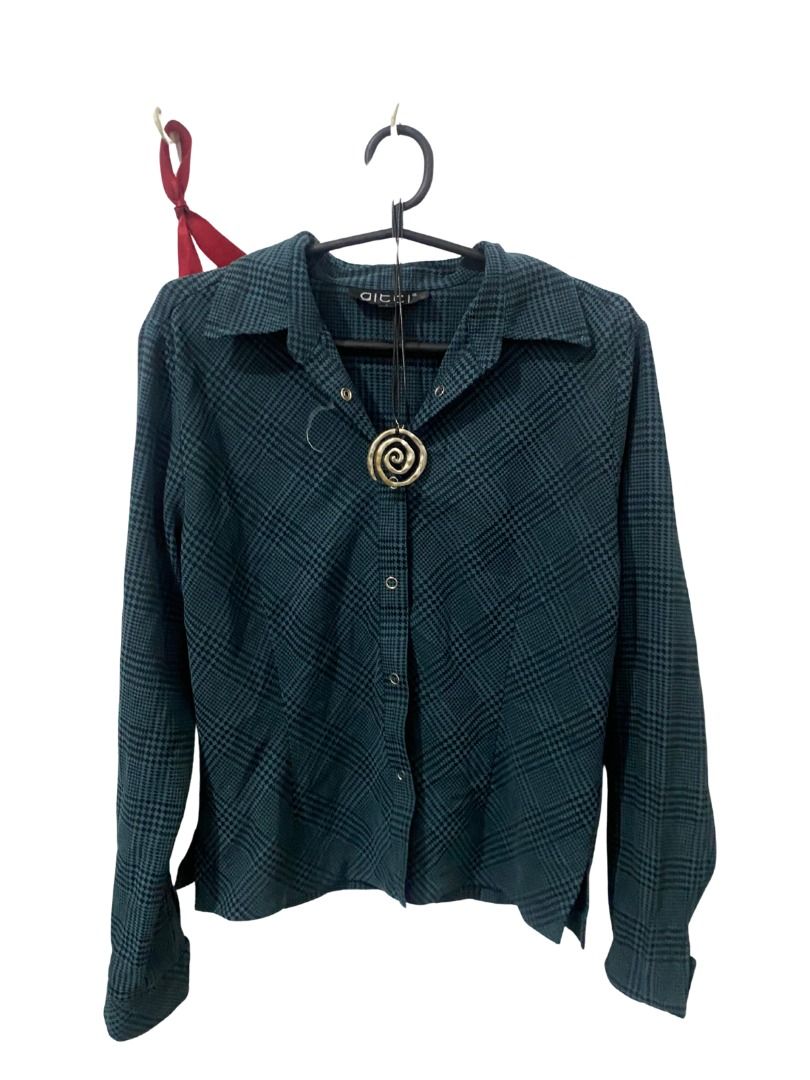 checkered blue green polo (Category: Longsleeves) located in Quezon City. Submitted by kastiel00 (Listing ID 1462199530, Image 3). Description: small to medium.