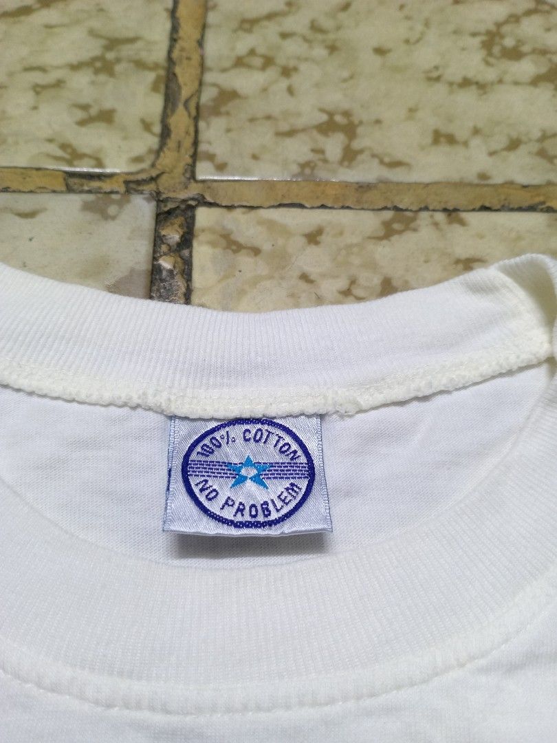 Chicago Bulls White Tshirt I Tee (Category: Tshirts & Polo Shirts ) located in Aguinaldo. Submitted by baguioukayukay2600 (Listing ID 1462091460, Image 3). Description: .