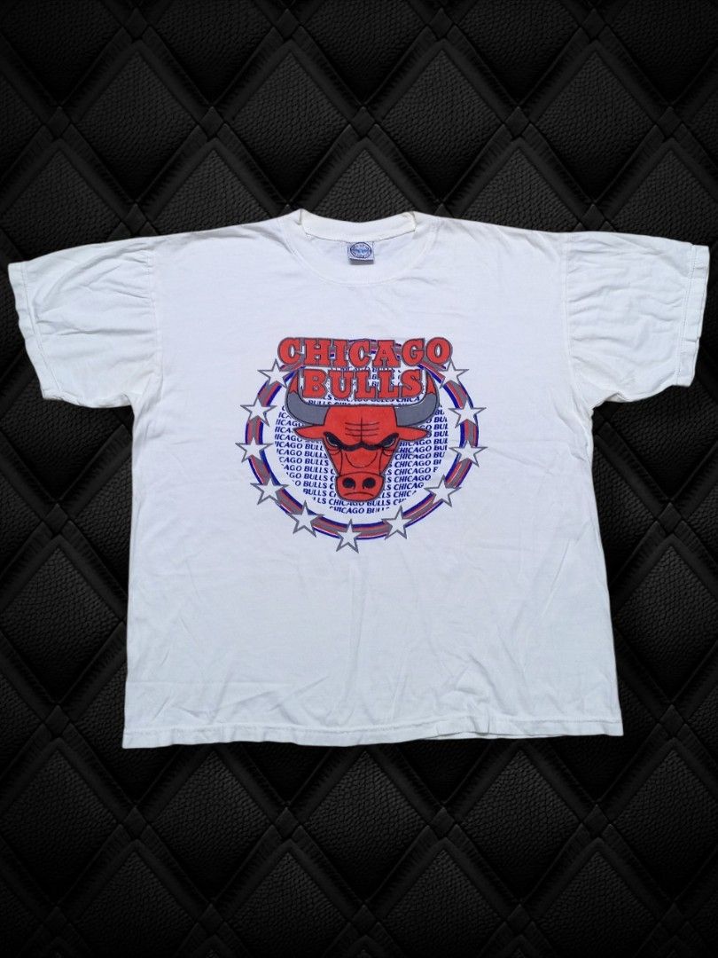 Chicago Bulls White Tshirt I Tee (Category: Tshirts & Polo Shirts ) located in Aguinaldo. Submitted by baguioukayukay2600 (Listing ID 1462091460, Image 1). Description: .