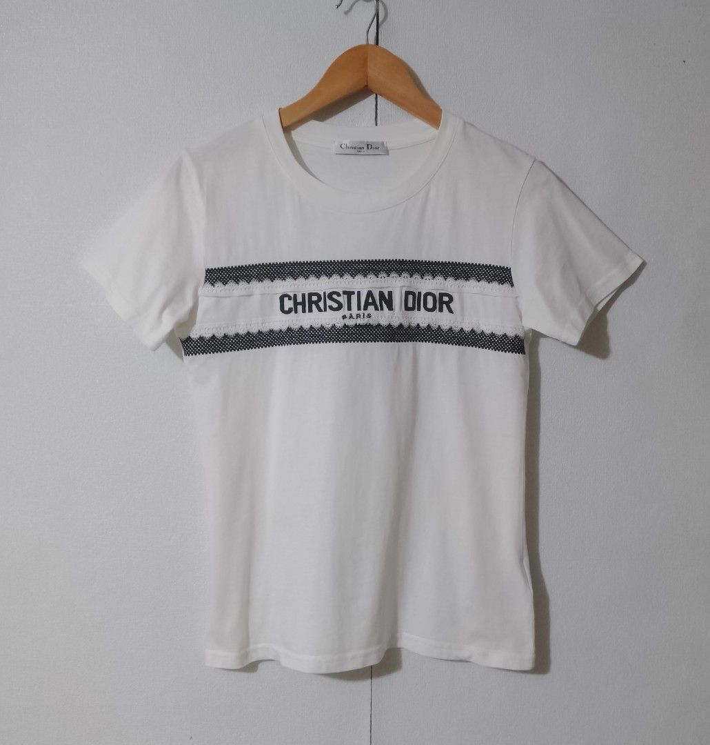Christian Dior (Category: Tshirts & Polo Shirts ) located in Iligan City. Submitted by jh_pr0 (Listing ID 1462148378, Image 1). Description: CD (for her) Good as new Dimes: 17x24 Color rate: 9.9/10 No issue Mine: 690+sf.