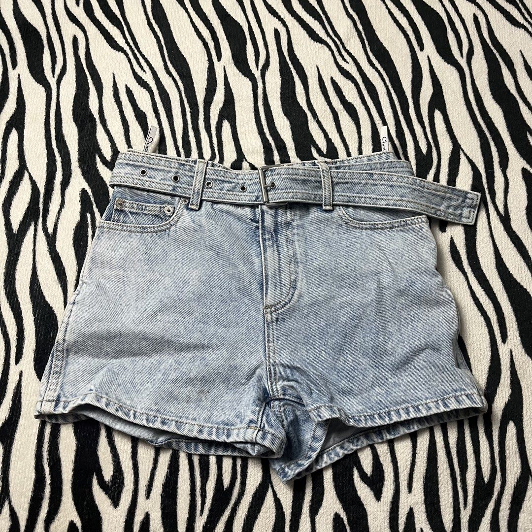 Christian dior denim short (Category: Shorts) located in Manila. Submitted by royaldripmanila (Listing ID 1462214572, Image 1). Description: No issue W28 L13.5.