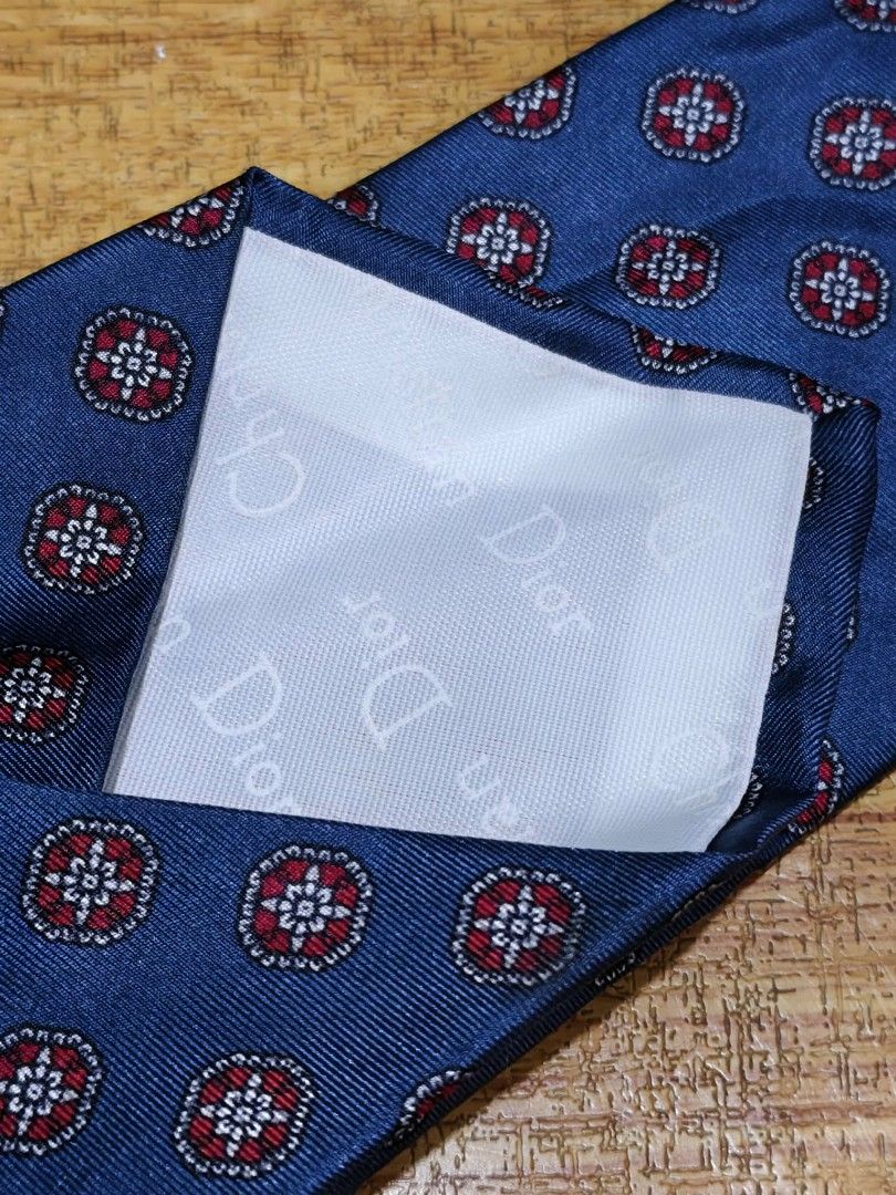 CHRISTIAN DIOR NECKTIE (Category: Ties) located in Muntinlupa City. Submitted by nofame12 (Listing ID 1462167899, Image 3). Description: PLEASE CHECK THE DETAILS OF THE ITEM ON FIRST PHOTO. LOCATION - SUCAT MUNTINLUPA CITY.