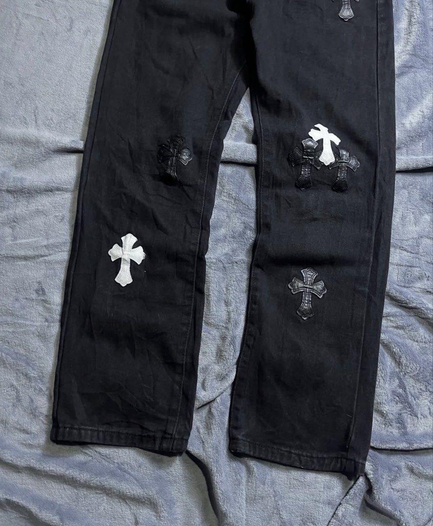 Chrome hearts X Levis (Category: Jeans) located in San Pedro. Submitted by classychic.couture (Listing ID 1462131423, Image 2). Description: - waist 30 | hips 40 | length 40 - excellent condition - no issues.