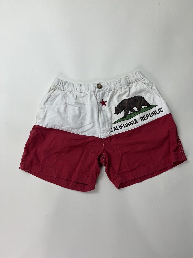 Chubbies California Republic Shorts (Category: Shorts) located in Makati City. Submitted by ufcknwthbst (Listing ID 1462075258, Image 1). Description: 28-32 waist 15 inch length 9.5/10 condition No issue.