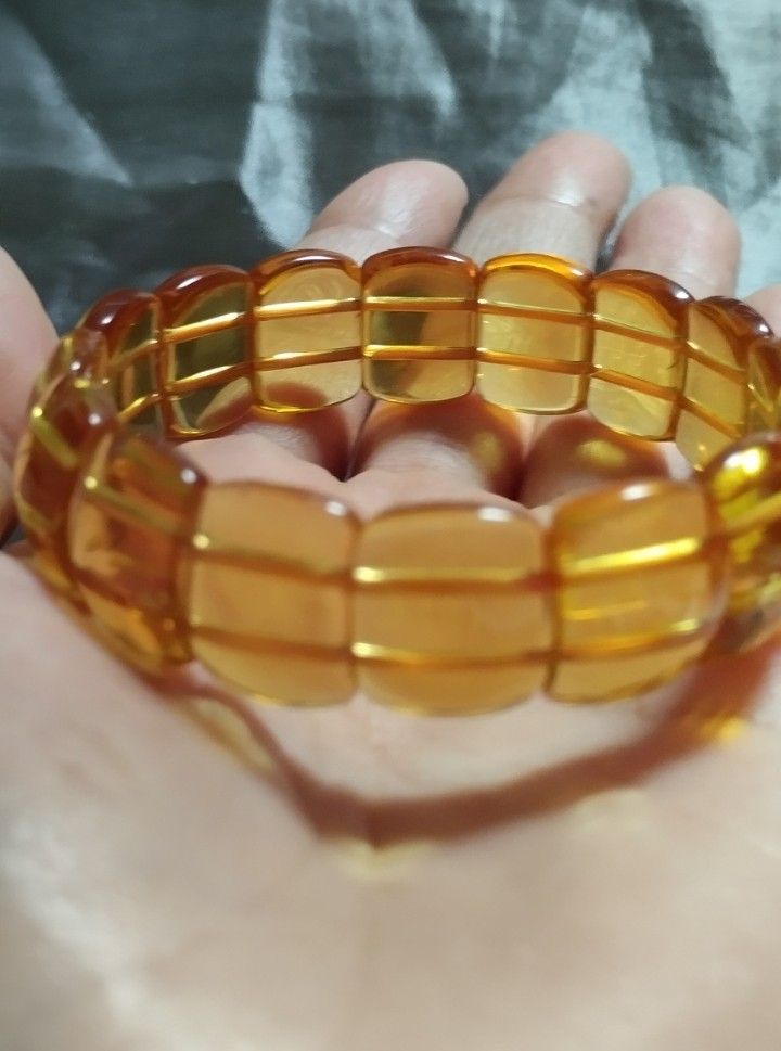 Citrine crystal/ gems bracelet (Category: Luxury Accessories) located in Manila. Submitted by ztylish2018 (Listing ID 1462111820, Image 1). Description: Should be worn on the left wrist to receive abundance, energy, and inner clarity, or on the right wrist to project confidence and manifest outward goal Location : Makati Payment: Gcash.