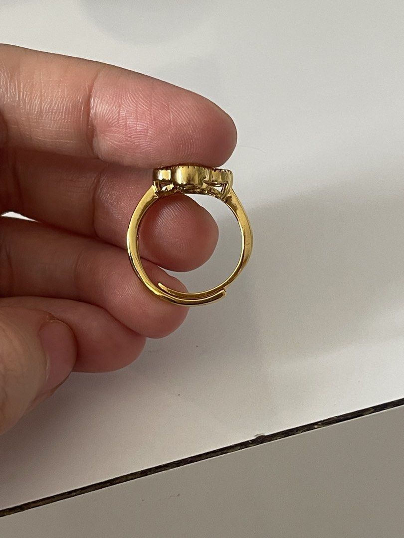 Clover Ring Adjustable (Category: Rings) located in Pasig City. Submitted by supplementary (Listing ID 1462043711, Image 2). Description: Adjustable Bought in Bangkok for 899. I got 2pieces so selling ung isa. .