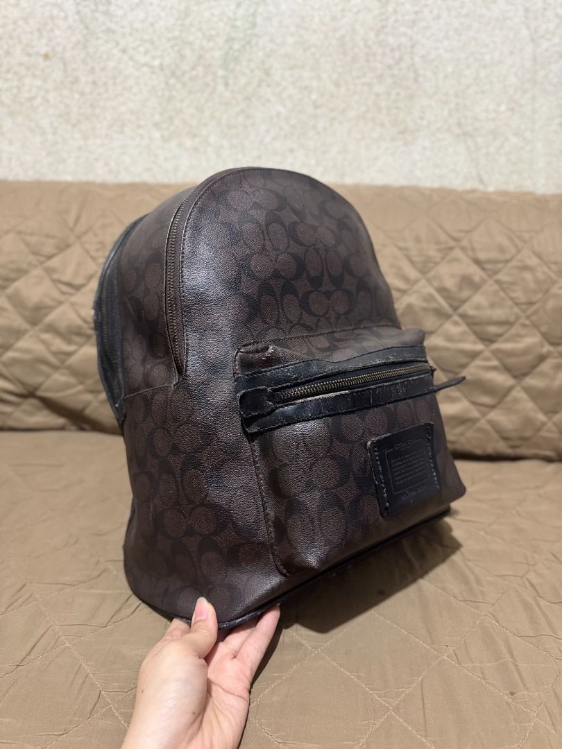 COACH ACADEMY BAGPACK (Category: Luxury Bags & Wallets) located in San Pablo. Submitted by calmhawk.60c993 (Listing ID 1462133426, Image 2). Description: Coach Academy Backpack in a brown signature coated canvas finish. KASYA LAPTOP PADDED NA DIN PO SIYA,.. PLSS SEE THE PHOTOS MAY MALILIIT NA SIGN OF WEAR PERO STILL PRESENTABLE NAMAN.