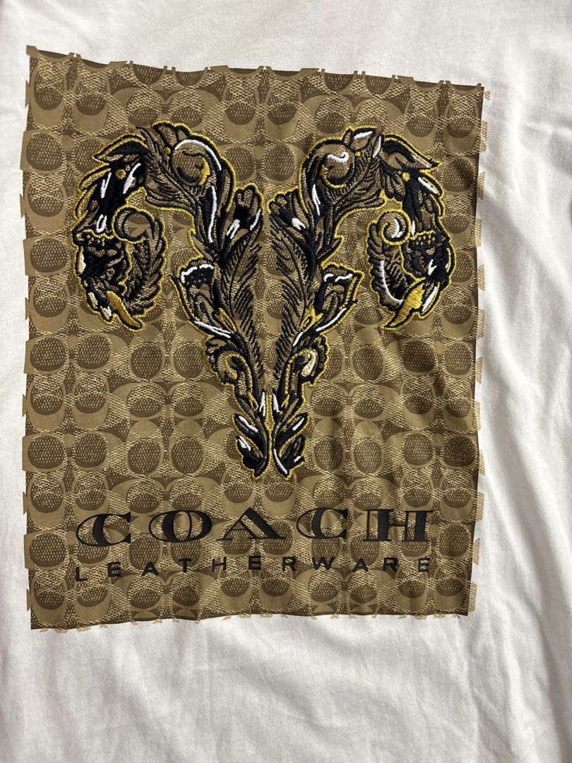 Coach Men’s Tshirt (Category: Tshirts & Polo Shirts ) located in San Fernando. Submitted by kayemanalac_05 (Listing ID 1462113509, Image 3). Description: .