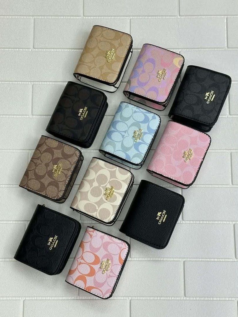 Coach Micro Sling bag (Category: Luxury Bags & Wallets) located in Guinobatan. Submitted by jadieee_young22 (Listing ID 1460058724, Image 1). Description: Coach micro sling bag ✨ • Fresh from 🇻🇳 • With box, dust bag & receipt • Yes to choosing ₱1,050 — retail Payment upon ordering Mop: gcash Delivery: tiktok checkout via Jnt.