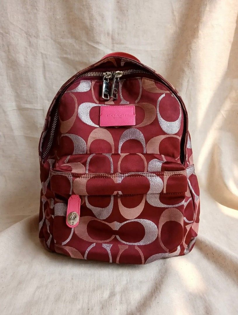 COACH SIGNATURE C BACPACK BURGUNDY (Category: Backpacks) located in Vinzons. Submitted by gracecollectionsph09 (Listing ID 1462109534, Image 1). Description: GOOD CONDITION SIGN OF USAGE MERON SINCE THIS IS PRELOVED PAYMENT FIRST BICOL LOCATION.