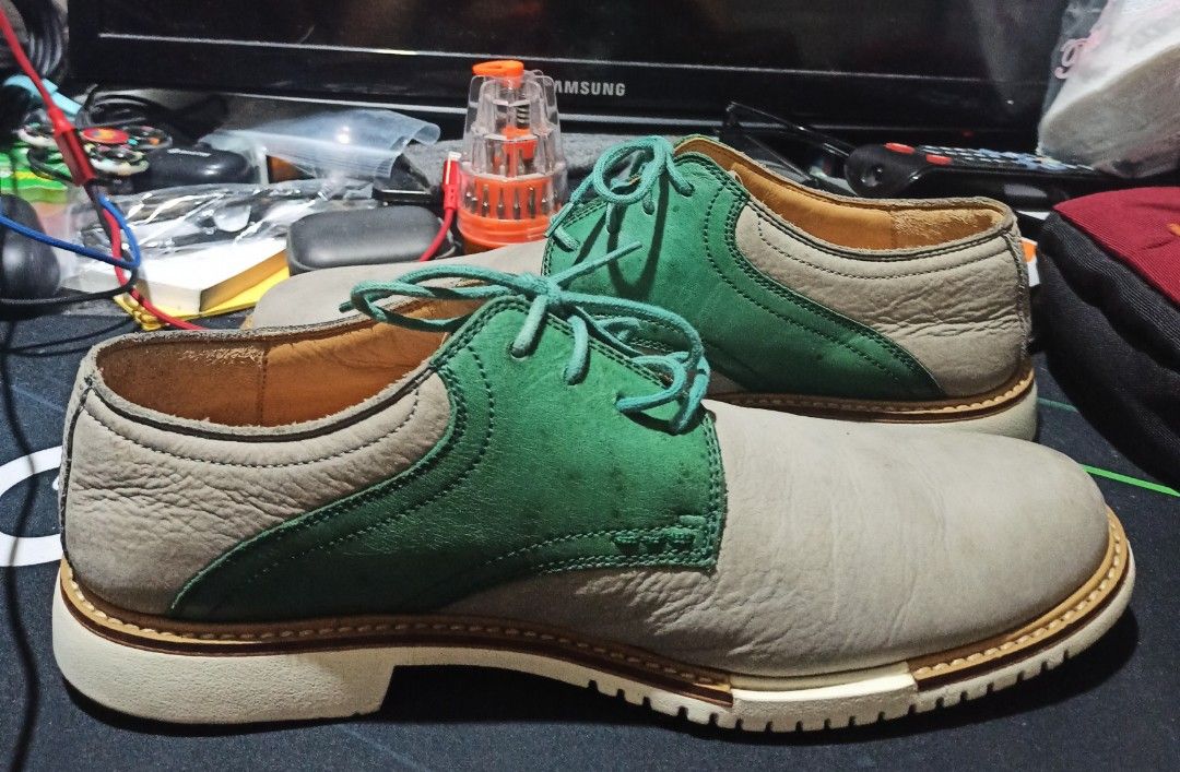 Cole Haan (Category: Casual Shoes) located in Makati City. Submitted by jerrymontano (Listing ID 1462224470, Image 3). Description: Cole Haan casual shoes. Shoes is made from original leather. I have an online business selling new, pre loved clothes, shoes and gadget..