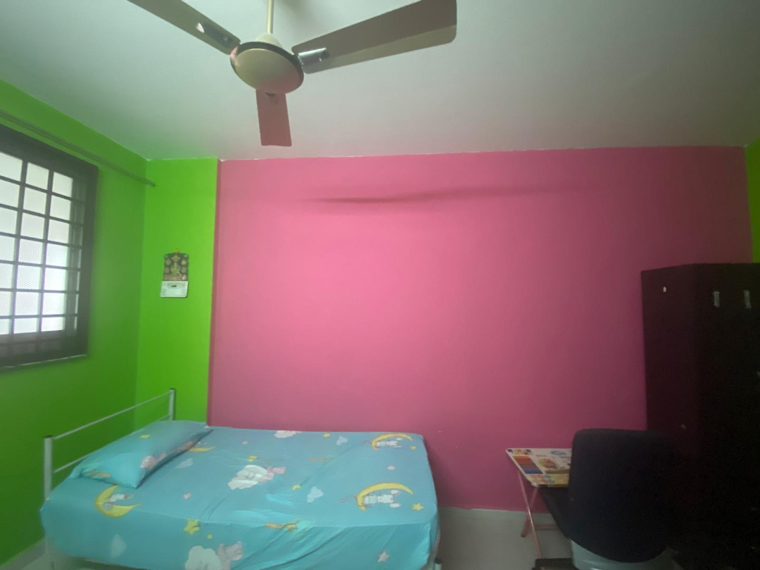 (Category: ) located in . Submitted by jeffrey__lee (Listing ID 1296640538, Image 1). Description: .