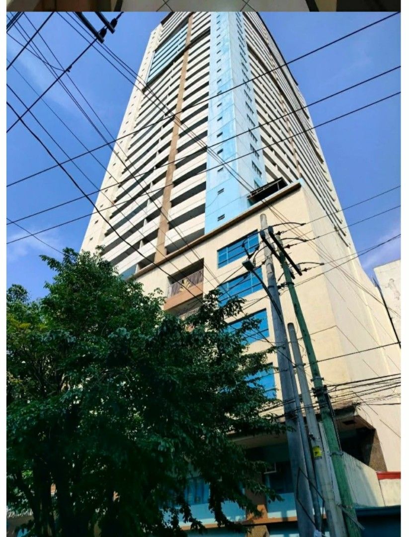 Condo for Sale in Bocobo (Category: Apartments & Condos) located in Pasay City. Submitted by jdcvenegas (Listing ID 1462045390, Image 2). Description: 1 Bedroom unit w/ balcony 30 Sqm Currently have Tenant and Renewing Rent on 3rd week of February Cash - Pls message me here in carousell. Fixed price. Selling price includes Capital Gains tax costing 270k. Other expenses and transfer cost is for the buyer Selling below market Looking for a good ser