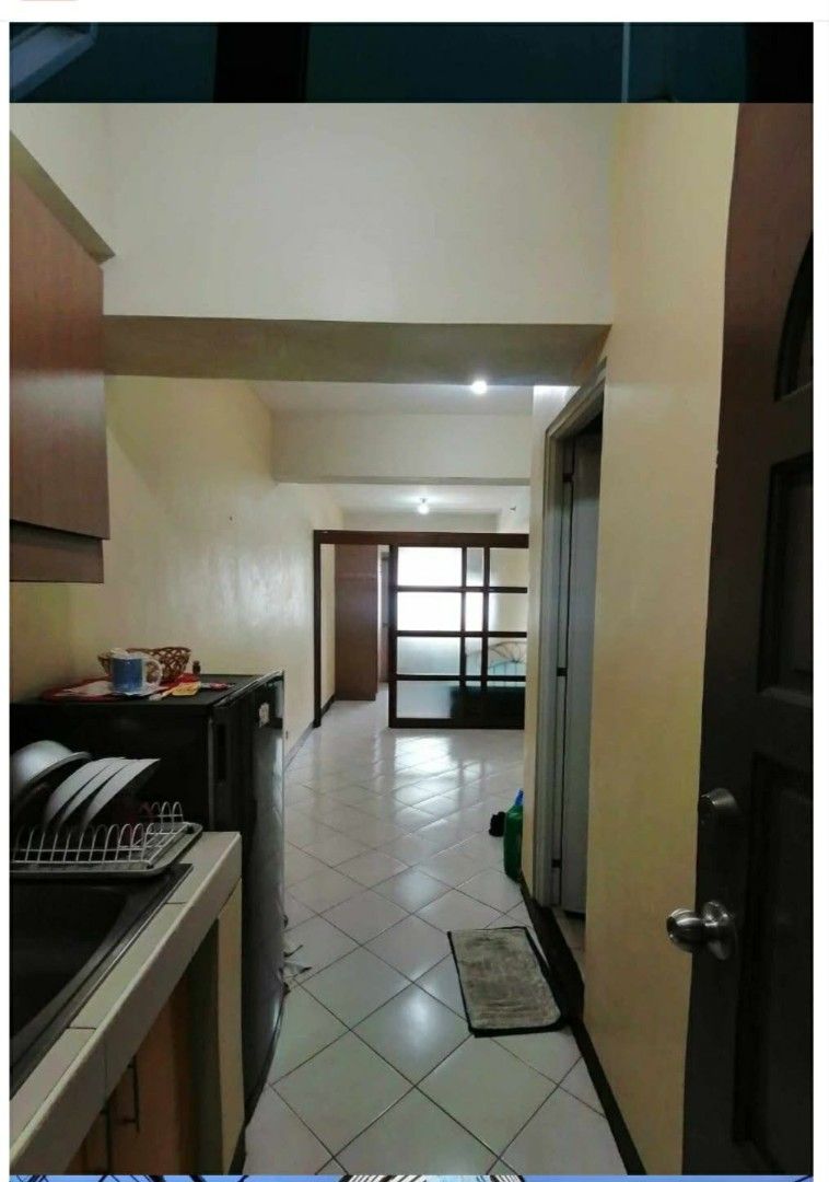 Condo for Sale in Bocobo (Category: Apartments & Condos) located in Pasay City. Submitted by jdcvenegas (Listing ID 1462045390, Image 1). Description: 1 Bedroom unit w/ balcony 30 Sqm Currently have Tenant and Renewing Rent on 3rd week of February Cash - Pls message me here in carousell. Fixed price. Selling price includes Capital Gains tax costing 270k. Other expenses and transfer cost is for the buyer Selling below market Looking for a good ser