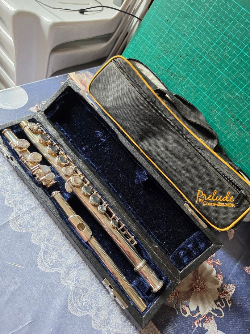 Conn Selmer Flute (Category: Musical Instruments) located in Baguio. Submitted by shellcollector (Listing ID 1462086727, Image 2). Description: Conn Selmer FL 710E flute slightly used pads in good condition 2800 Pesos with 1 dent, pm for video Baguio shipping.