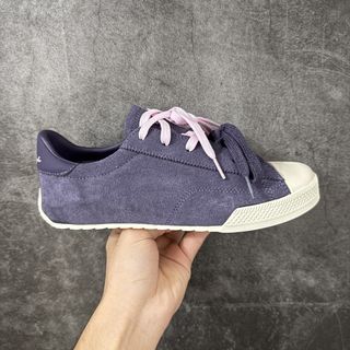(Category: ) located in . Submitted by khai.uasneakers (Listing ID 1462213623, Image 1). Description: .