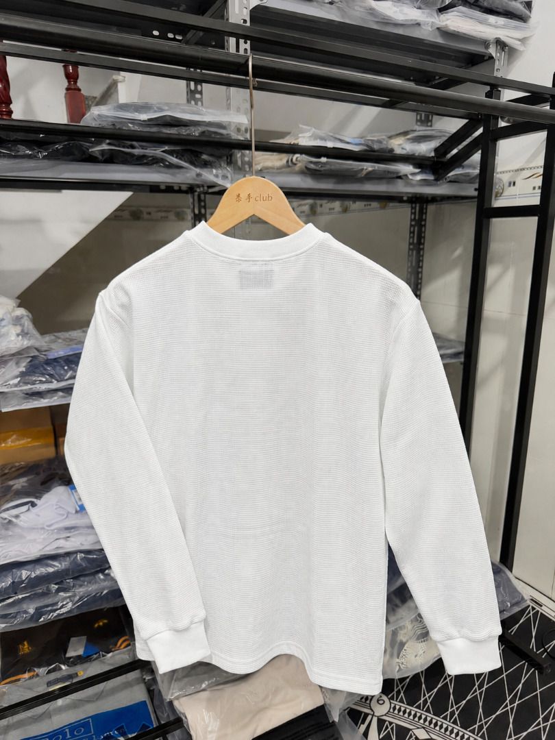 Corteiz Alcatraz Waffle LongSleeve (Category: Activewear) located in San Fernando. Submitted by fynder (Listing ID 1462095466, Image 2). Description: Corteiz Alcatraz Waffle LongSleeve 🔥 100% Auth Brand New 🔥 Available Sizes : S-XL 💬 DM for more Photos or Size Chart 📦 Fast processing (Air cargo freight) 💬 More drops daily on IG: @fynder1 🔒 Buyer protection through Carousell — shop with confidence .