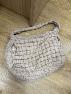(Kategori: ) berada di . Dikirim oleh prlvdthings (ID iklan 1462206912, Gambar 1). Deskripsi: .