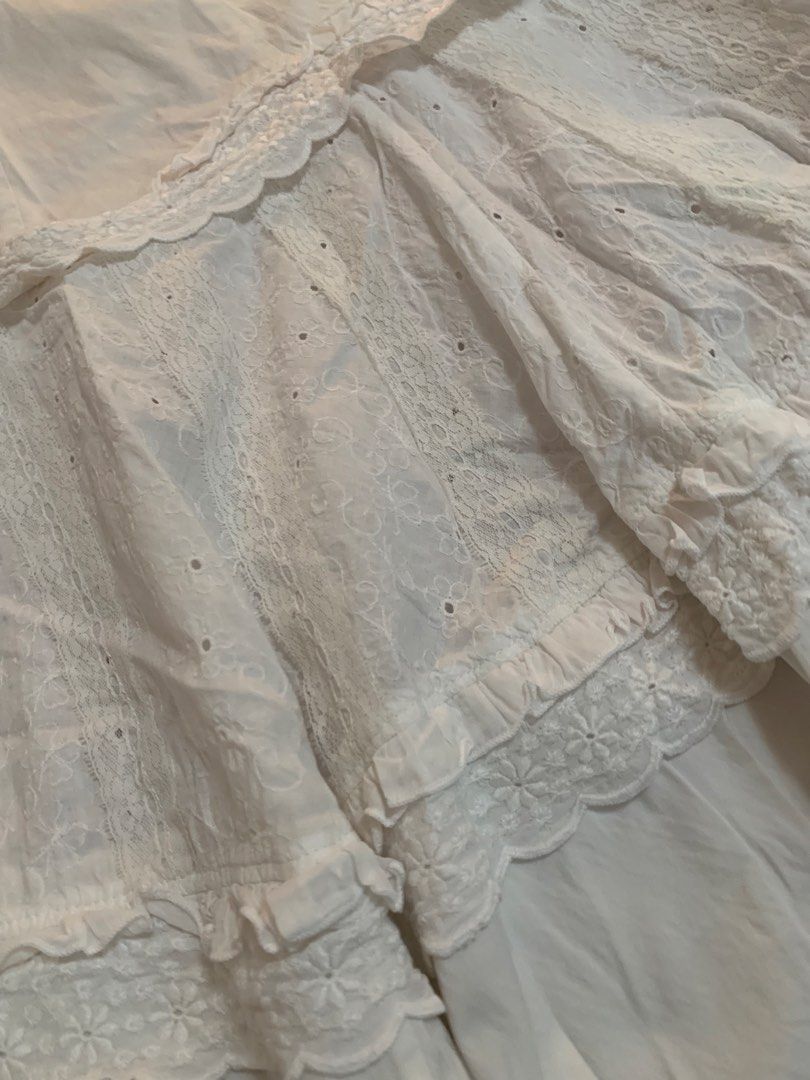 Cottage Core Layered Linen Long Skirt (Category: Skirts) located in Vigan. Submitted by sweeeeeteclairs (Listing ID 1462130497, Image 2). Description: Waistline: 27-29 Inches .