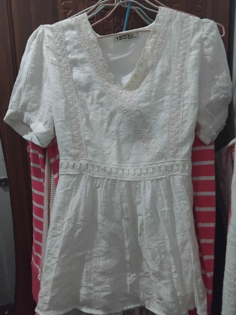 Cream babydoll top (Category: Blouses) located in Bacolod City. Submitted by ca11alily (Listing ID 1462141065, Image 1). Description: °♬⋆. ℱ𝑙𝑎𝑤𝑠: none 💭 s-m 💭 32 inch - waist circumference (can be adjusted since there's a tie at the back as well as a zipper) 𓂃 ࣪˖ ִֶཐི༏ཋྀ󠀮 no ww Chat me for more details! ꒰✿´ ꒳ ` ꒱♡ (measurements, ww, etc...).