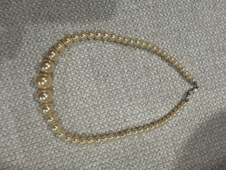 (Category: ) located in . Submitted by shoppeekaboo (Listing ID 1462124332, Image 1). Description: .