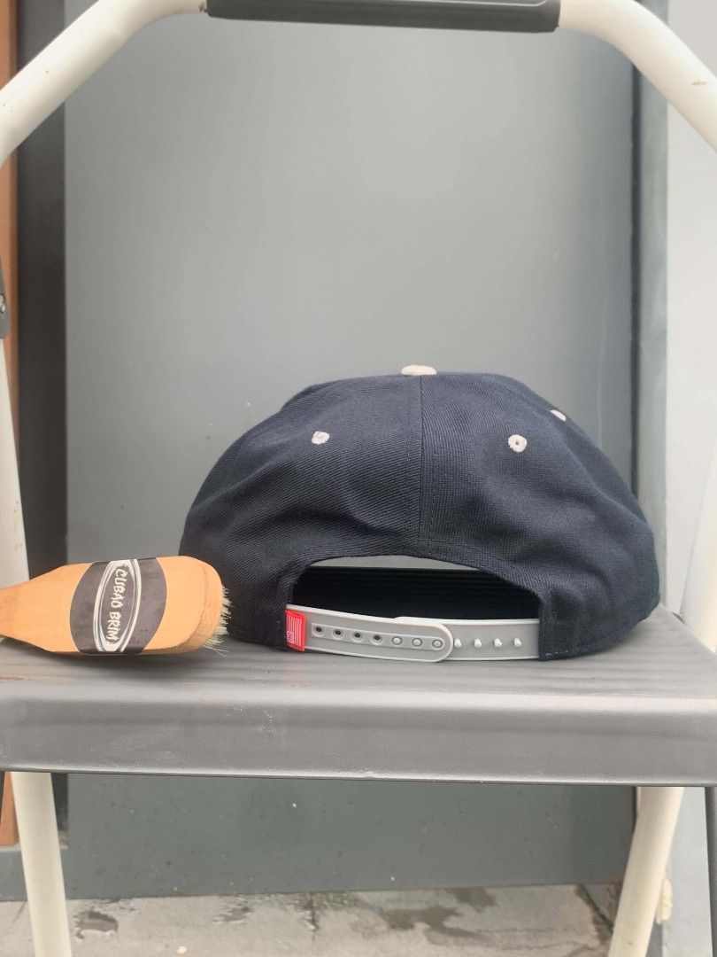 Crenshaw (Category: Caps & Hats) located in Quezon City. Submitted by cubao.brim (Listing ID 1462153500, Image 3). Description: 💯CRENSHAW CAP ✅ORIGINAL ✅SNAPBACK JNT | LALAMOVE 📍Quezon City.