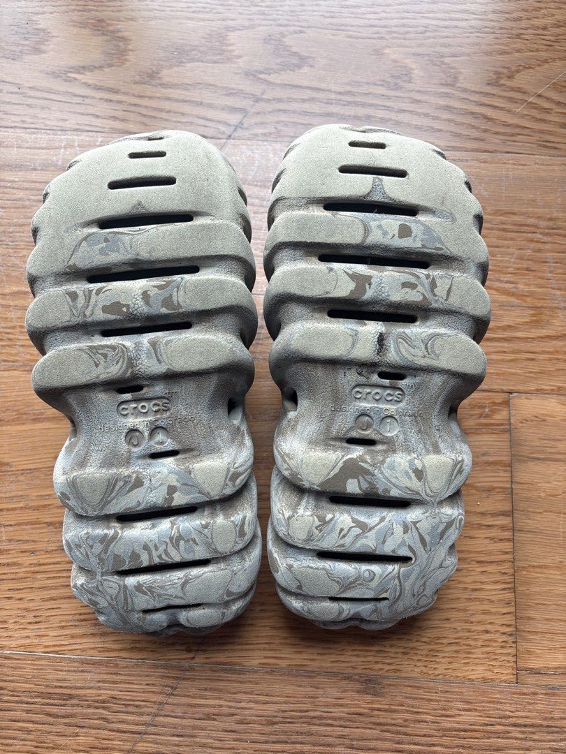 Crocs echo slip ons (Category: Babies & Kids Fashion) located in Makati City. Submitted by celestegt (Listing ID 1462053583, Image 3). Description: Size EU35 kids Original Crocs from USA - Crocs Literide Slides - Stylish Grey Marble Pattern - Easy Slip-On Design - Ideal for Casual Wear or After Sports - Still in good, usable condition.
