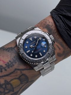 (Category: ) located in . Submitted by hausofSeiko (Listing ID 1462205274, Image 1). Description: .