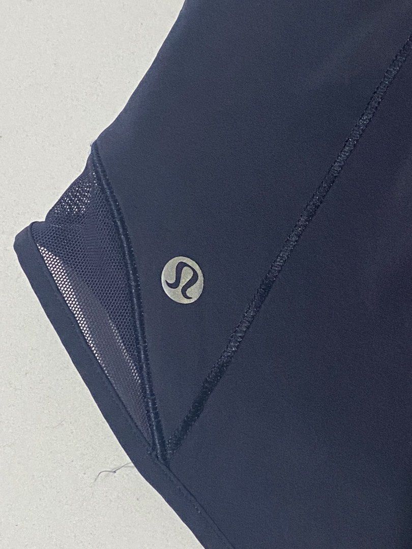 dark blue Lululemon running shorts (Category: Activewear) located in Naga. Submitted by jamesarkkkk (Listing ID 1462207161, Image 3). Description: have minimal issue.