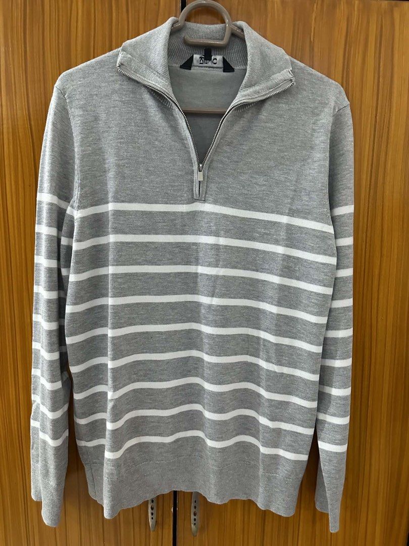 Dark Grey Textured Crew Neck Sweater (Category: Coats, Jackets and Outerwear) located in Manila. Submitted by vingoodies (Listing ID 1462100337, Image 3). Description: Dark grey sweater with a textured front. Crew neck style. Ribbed cuffs and hem. Good for layering or wearing on its own. Brands are Memo, Regatta, Penshoppe, Onesimus, Bossini 150 each. With discount if you buy 10 items or more.