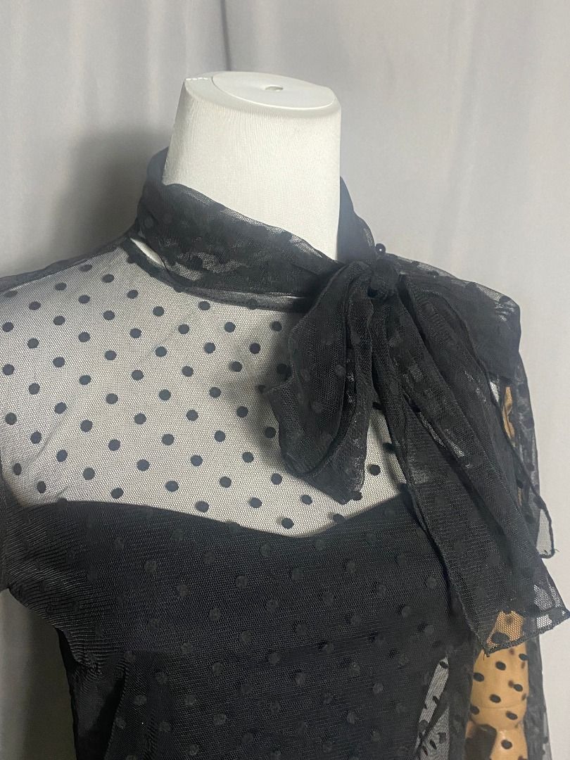 Dear Miss Black Polka Dot Sheer Mesh Top (Category: Longsleeves) located in Las Pinas. Submitted by ipickyou (Listing ID 1462182640, Image 3). Description: Unwashed Condition: 10/10 𝗠𝗲𝗮𝘀𝘂𝗿𝗲𝗺𝗲𝗻𝘁𝘀 𝘄𝗵𝗲𝗻 𝗹𝗮𝗶𝗱 𝗳𝗹𝗮𝘁: -Size M -Shoulder to shoulder: 13 1/2” -Armpit to armpit: 18” -Length: 23” .